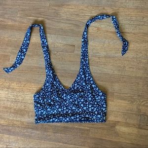 ❌SOLD❌ American Eagle Halter Crop Top